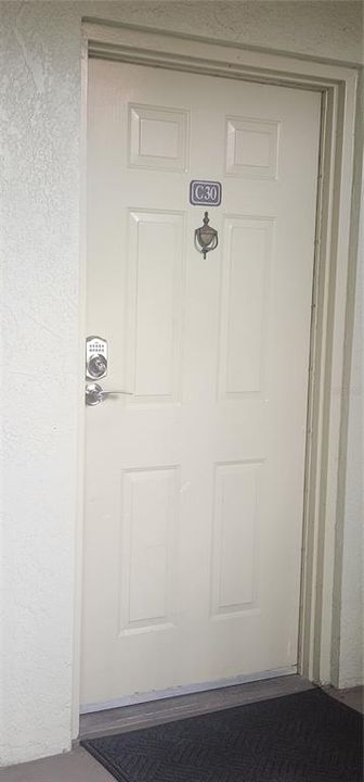 出租: $3,500 (2 贝兹, 2 浴室, 830 平方英尺)