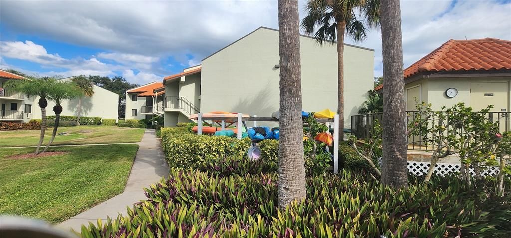 出租: $3,500 (2 贝兹, 2 浴室, 830 平方英尺)