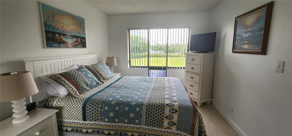 出租: $3,500 (2 贝兹, 2 浴室, 830 平方英尺)