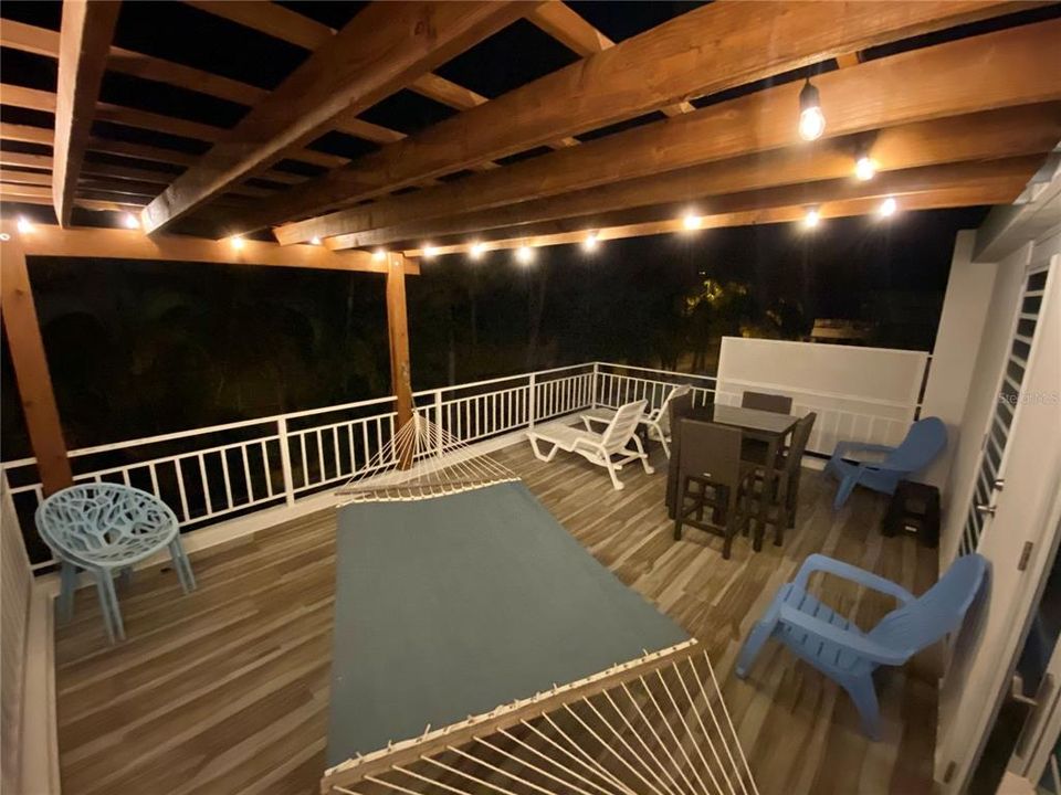 For Sale: $699,000 (4 beds, 3 baths, 2085 Square Feet)