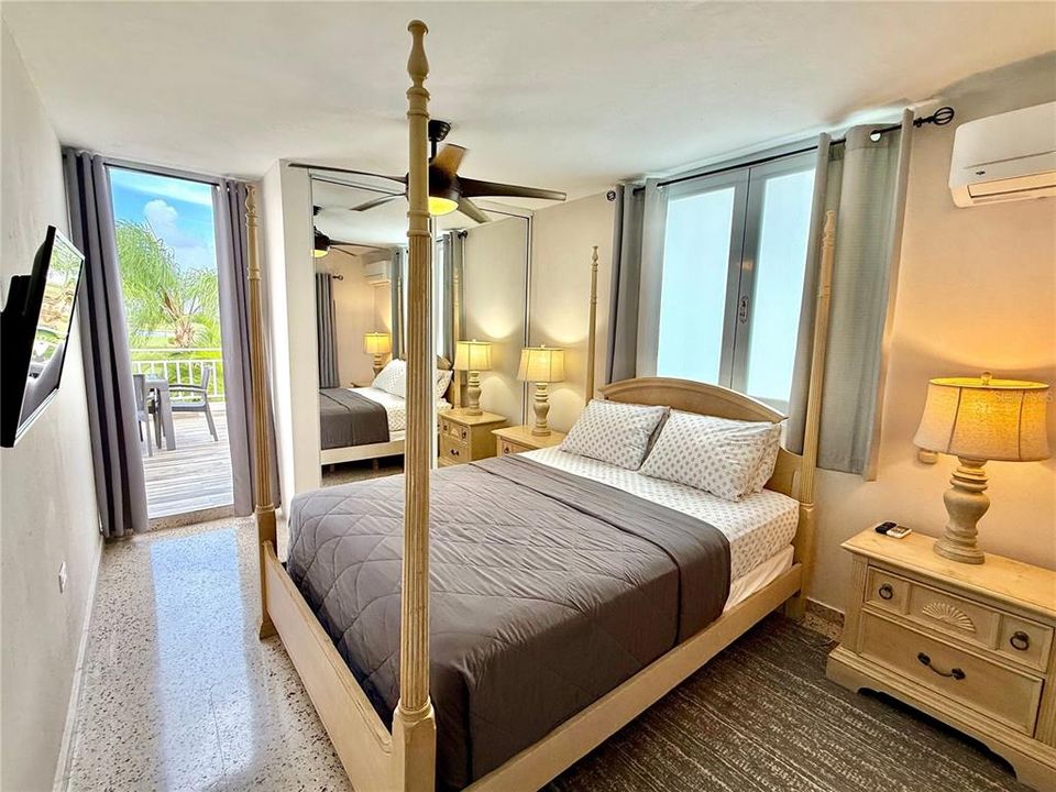 For Sale: $699,000 (4 beds, 3 baths, 2085 Square Feet)