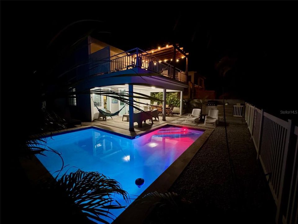 For Sale: $699,000 (4 beds, 3 baths, 2085 Square Feet)