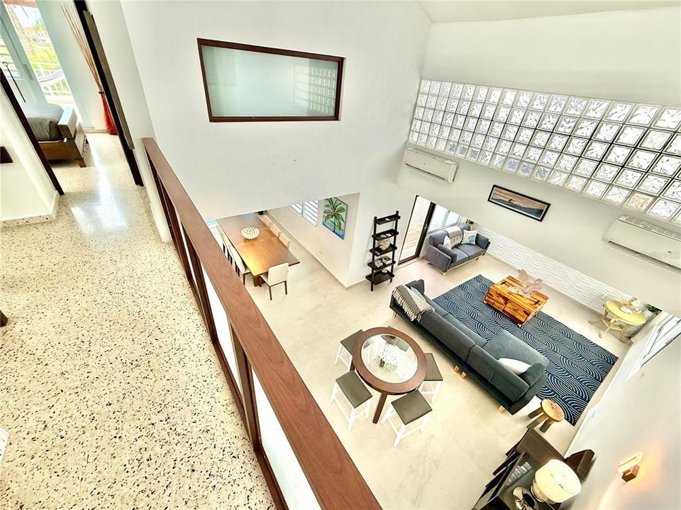 For Sale: $699,000 (4 beds, 3 baths, 2085 Square Feet)