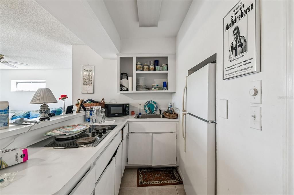 На продажу: $575,000 (5 спален, 3 ванн, 3392 Квадратных фут)