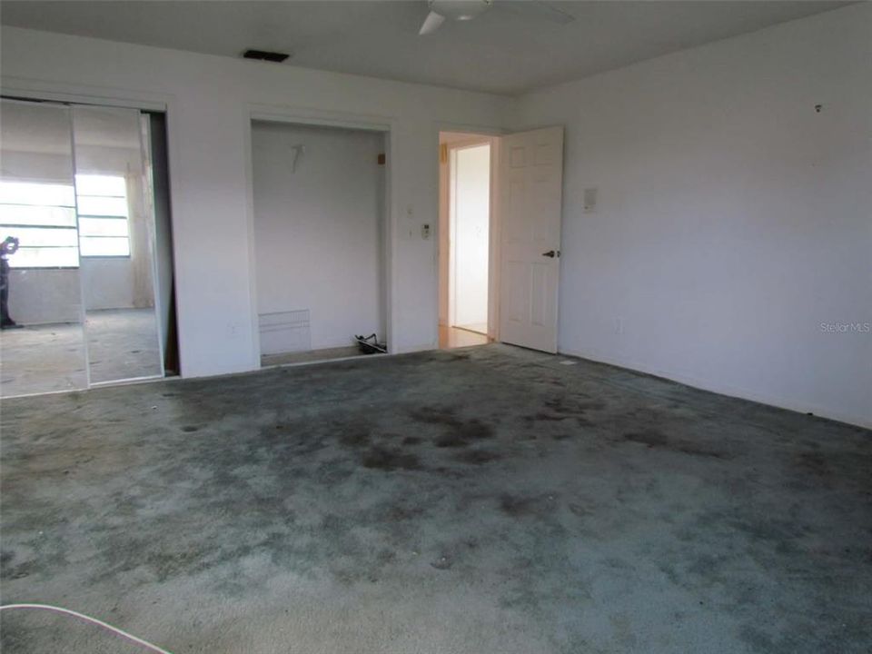 На продажу: $550,000 (5 спален, 3 ванн, 3392 Квадратных фут)