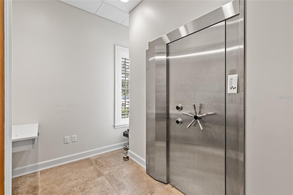 待售: $1,005,000 (0 贝兹, 0 浴室, 2623 平方英尺)