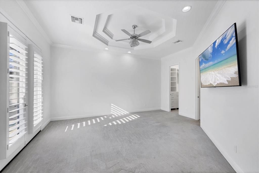 For Sale: $775,000 (3 beds, 3 baths, 2300 Square Feet)