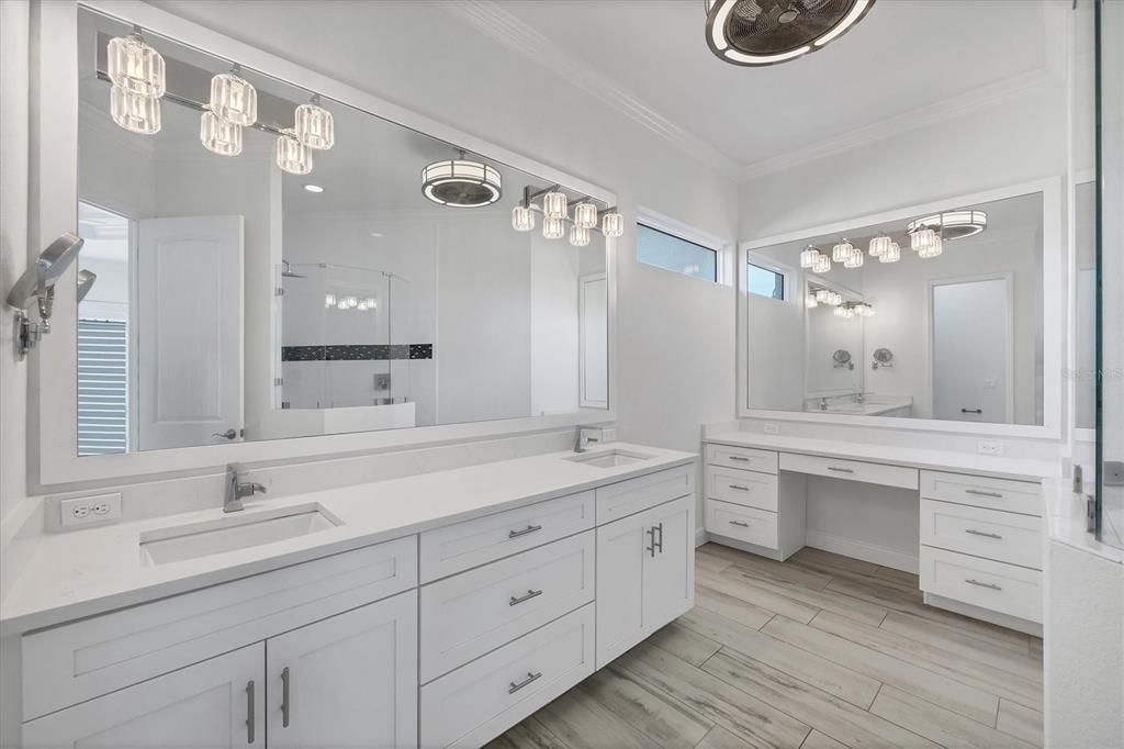 For Sale: $775,000 (3 beds, 3 baths, 2300 Square Feet)