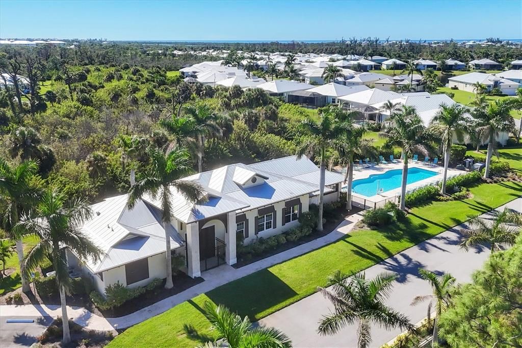 For Sale: $775,000 (3 beds, 3 baths, 2300 Square Feet)