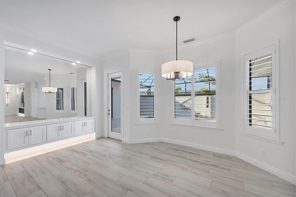 For Sale: $775,000 (3 beds, 3 baths, 2300 Square Feet)