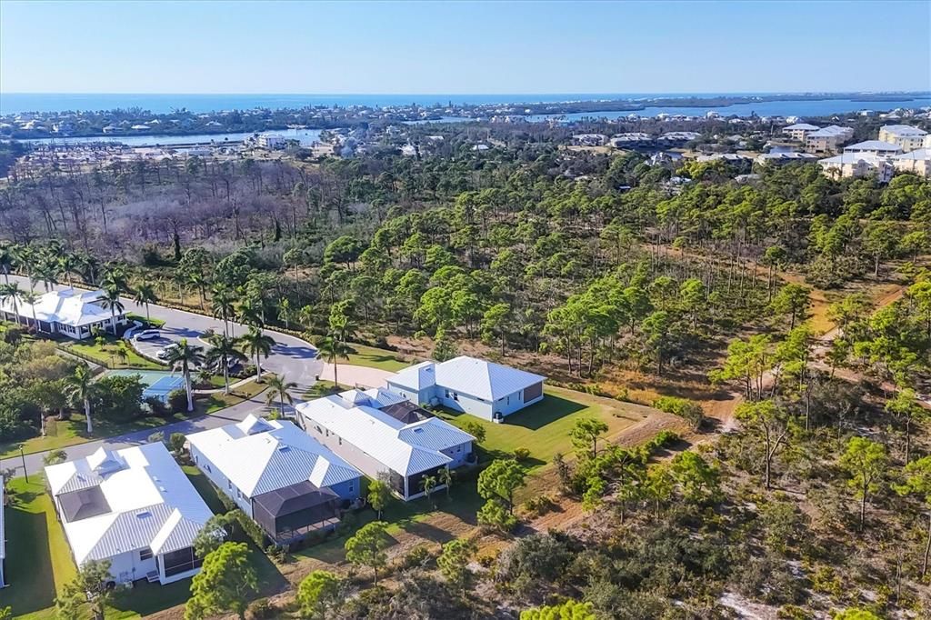 For Sale: $775,000 (3 beds, 3 baths, 2300 Square Feet)