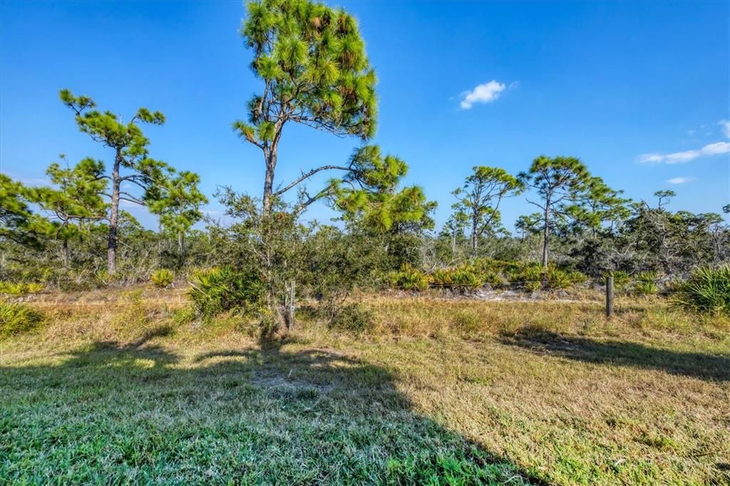 For Sale: $775,000 (3 beds, 3 baths, 2300 Square Feet)