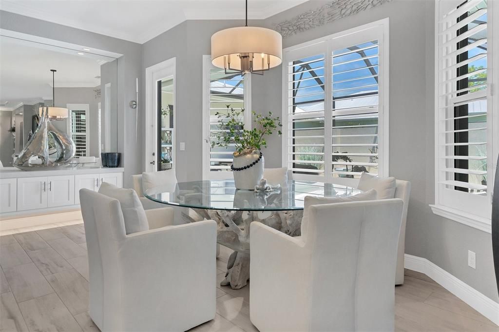 For Sale: $775,000 (3 beds, 3 baths, 2300 Square Feet)