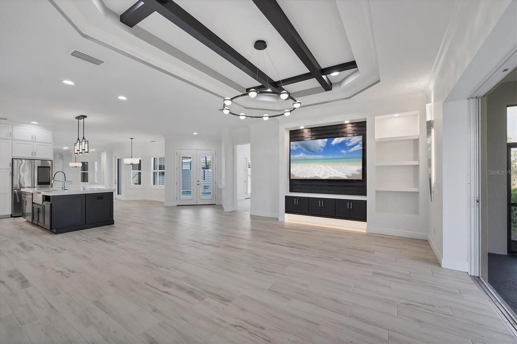 For Sale: $775,000 (3 beds, 3 baths, 2300 Square Feet)