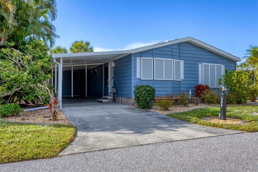 待售: $195,000 (2 贝兹, 2 浴室, 1177 平方英尺)