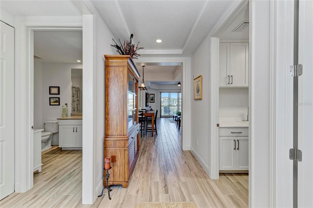 На продажу: $529,000 (2 спален, 2 ванн, 1460 Квадратных фут)