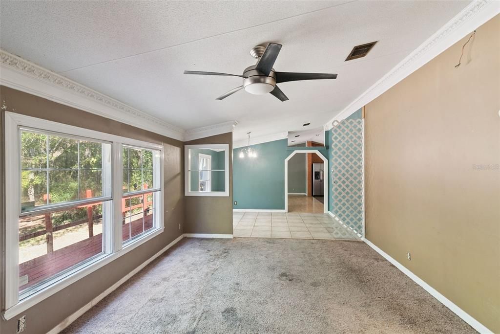 For Sale: $200,000 (3 beds, 2 baths, 1782 Square Feet)