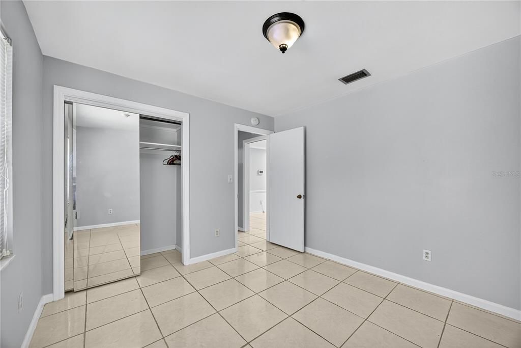 For Rent: $2,900 (4 beds, 2 baths, 2367 Square Feet)