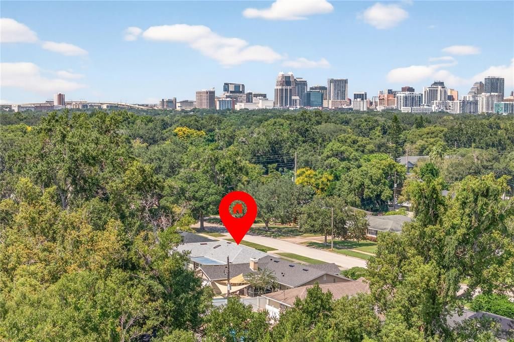 For Rent: $2,900 (4 beds, 2 baths, 2367 Square Feet)