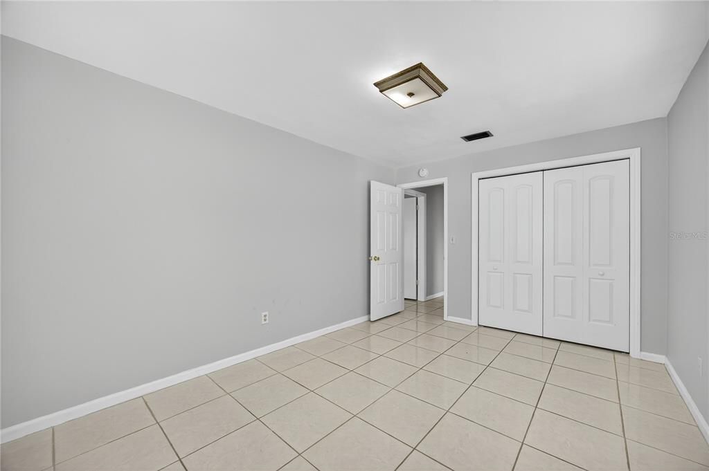 For Rent: $2,900 (4 beds, 2 baths, 2367 Square Feet)