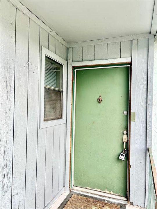 В аренду: $1,350 (2 спален, 2 ванн, 976 Квадратных фут)