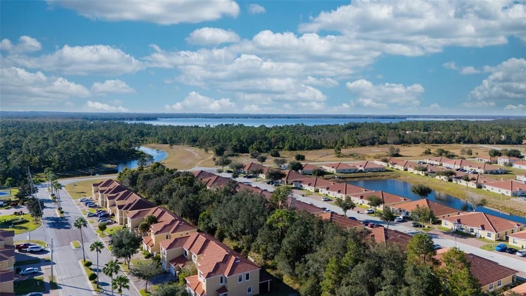 For Rent: $1,800 (2 beds, 2 baths, 1055 Square Feet)