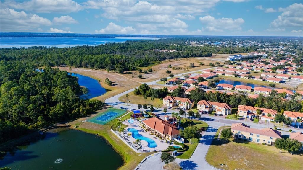 For Rent: $1,800 (2 beds, 2 baths, 1055 Square Feet)