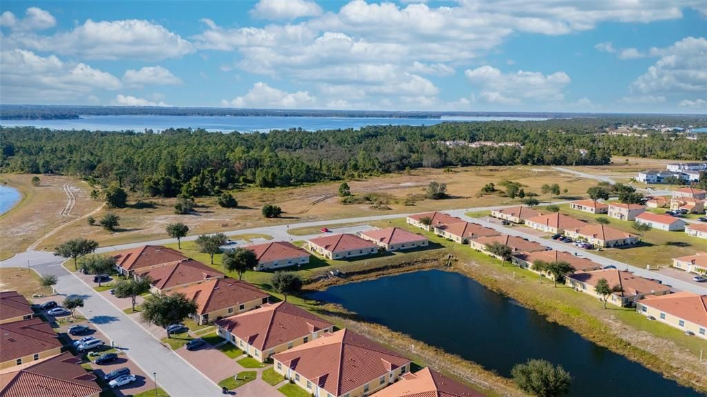 For Rent: $1,800 (2 beds, 2 baths, 1055 Square Feet)