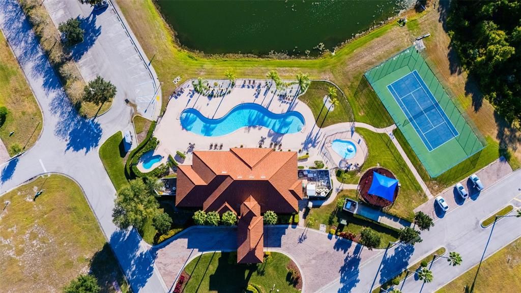 For Rent: $1,800 (2 beds, 2 baths, 1055 Square Feet)