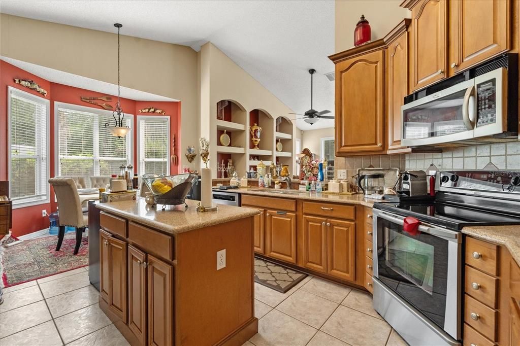 В аренду: $3,500 (4 спален, 3 ванн, 3009 Квадратных фут)