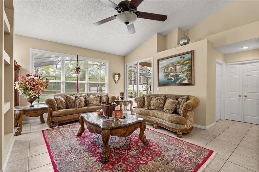 В аренду: $3,500 (4 спален, 3 ванн, 3009 Квадратных фут)