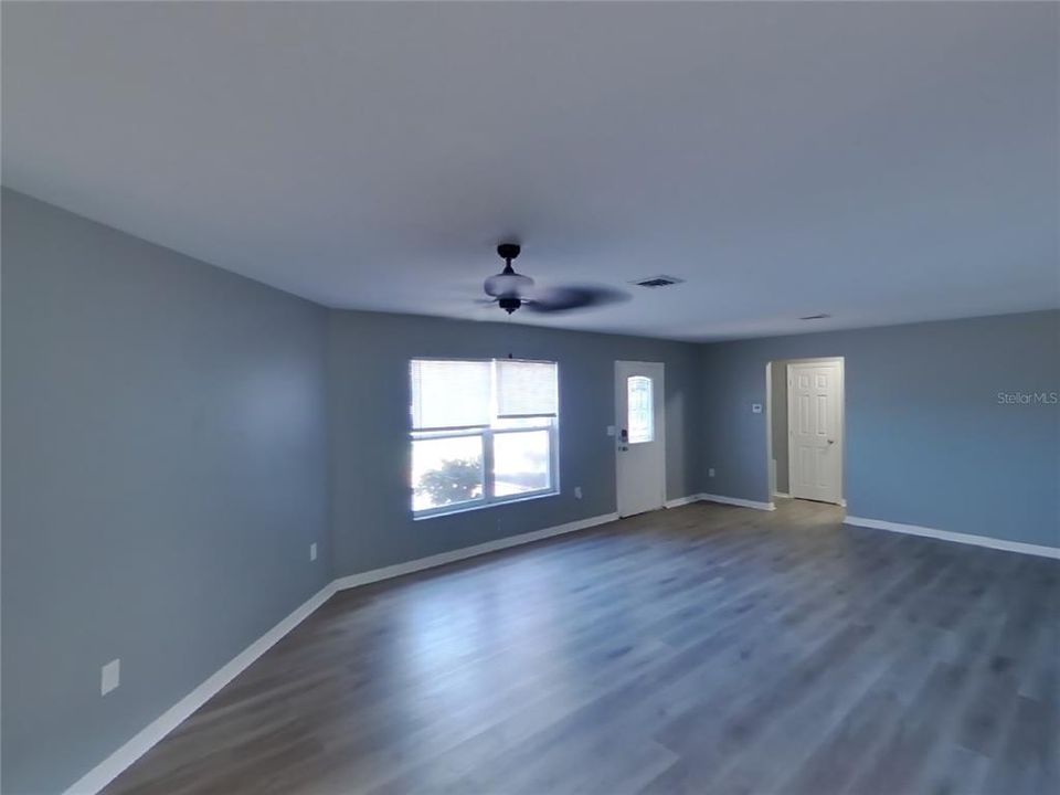 For Rent: $2,299 (3 beds, 2 baths, 1635 Square Feet)