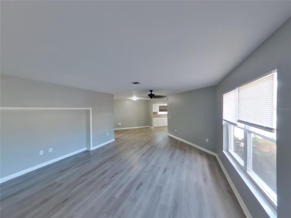 For Rent: $2,299 (3 beds, 2 baths, 1635 Square Feet)