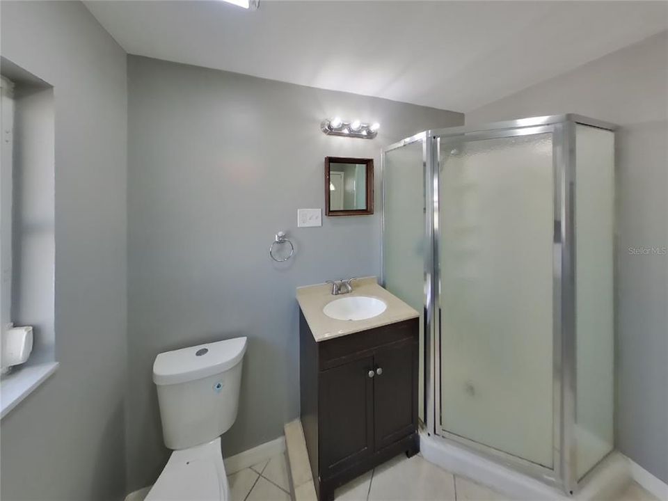 For Rent: $2,299 (3 beds, 2 baths, 1635 Square Feet)