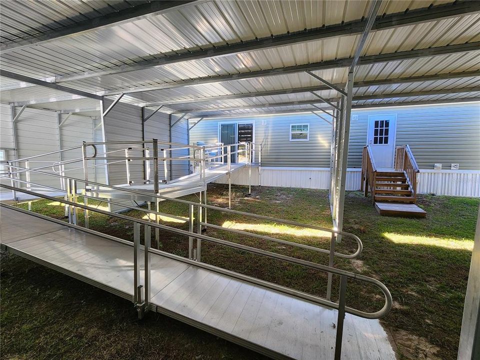 待售: $244,900 (4 贝兹, 2 浴室, 1407 平方英尺)