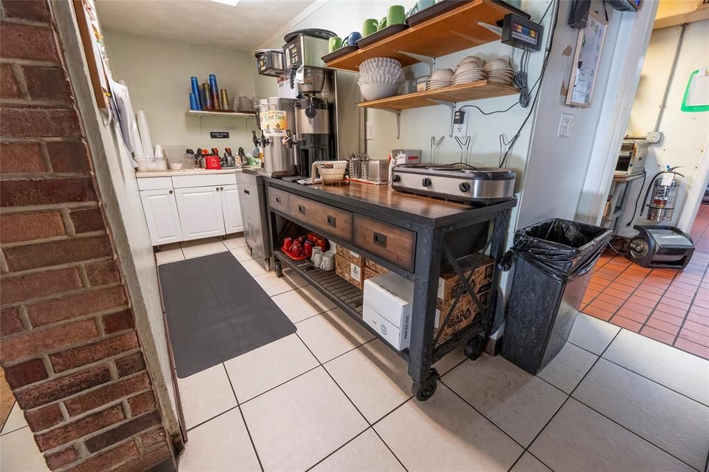 На продажу: $240,000 (0 спален, 0 ванн, 2588 Квадратных фут)