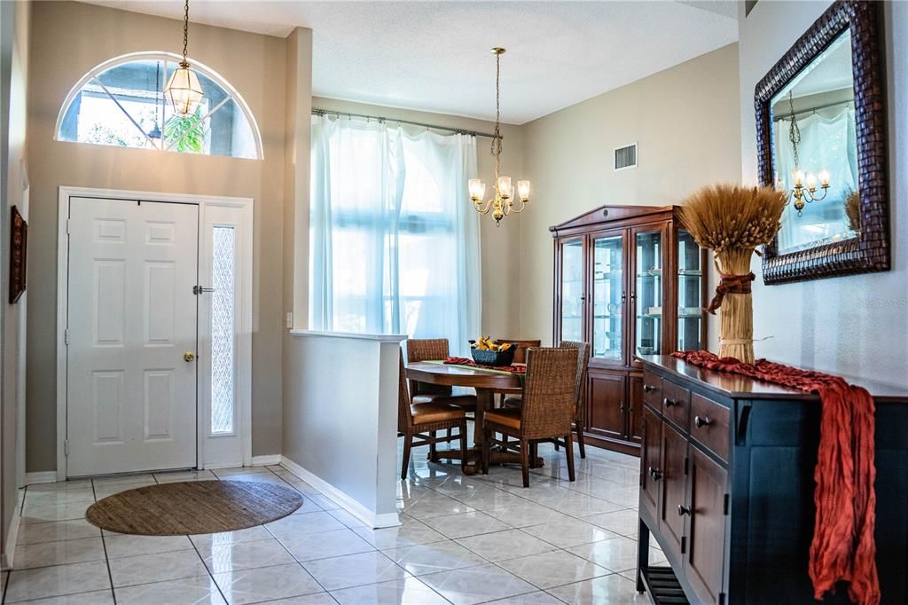 待售: $418,000 (4 贝兹, 2 浴室, 2321 平方英尺)