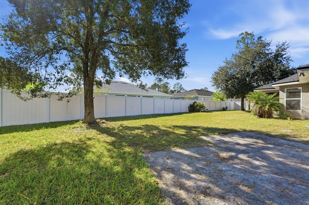 待售: $299,900 (3 贝兹, 2 浴室, 1325 平方英尺)