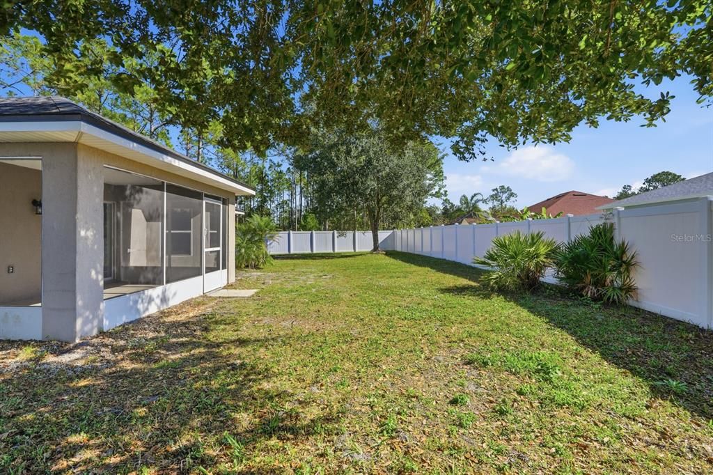 待售: $299,900 (3 贝兹, 2 浴室, 1325 平方英尺)