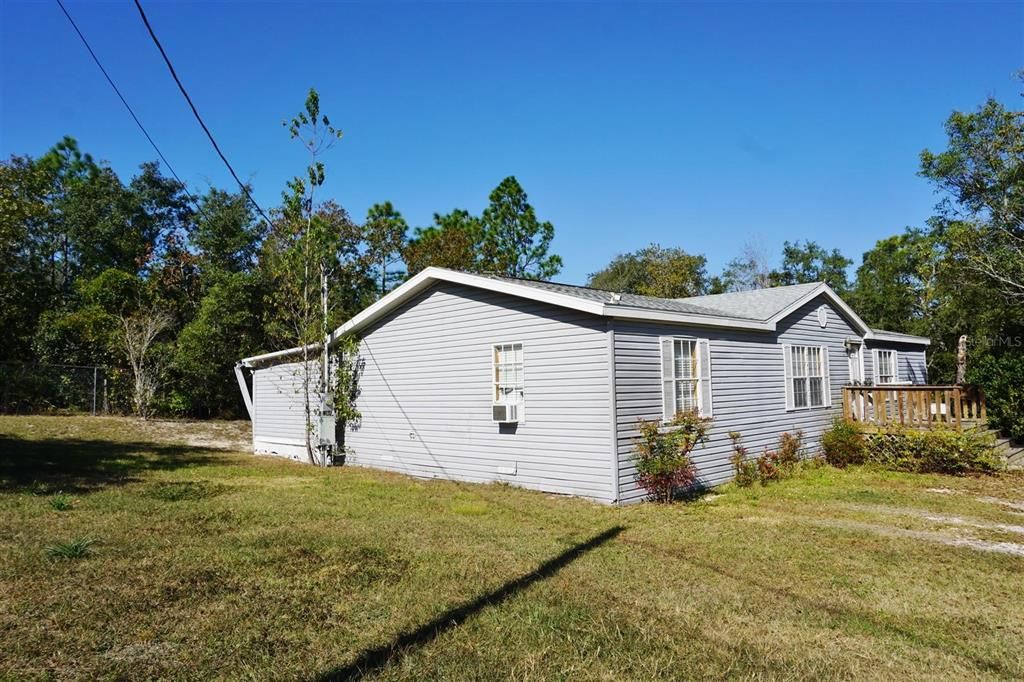 На продажу: $198,900 (3 спален, 2 ванн, 1642 Квадратных фут)