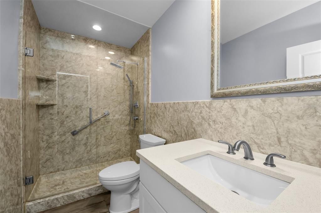 En Venta: $499,000 (2 camas, 2 baños, 1206 Pies cuadrados)