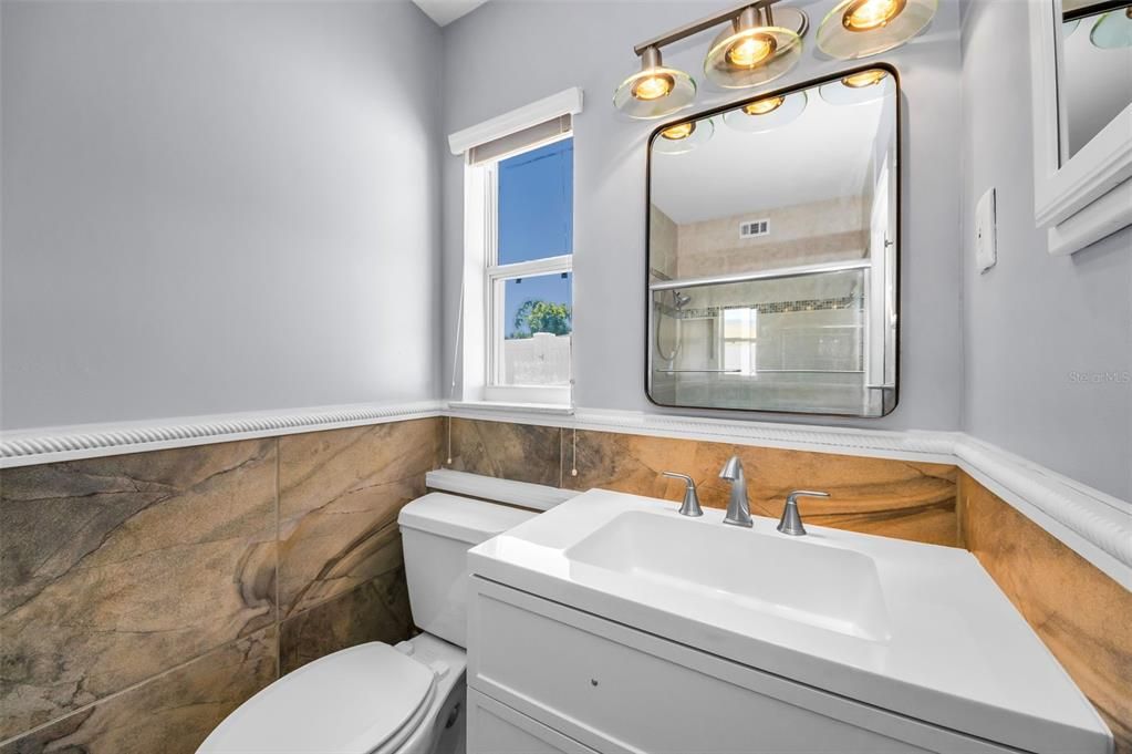 En Venta: $499,000 (2 camas, 2 baños, 1206 Pies cuadrados)