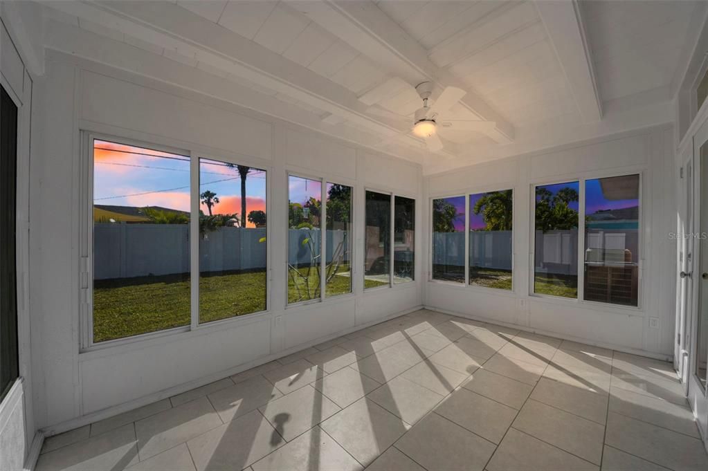 En Venta: $499,000 (2 camas, 2 baños, 1206 Pies cuadrados)