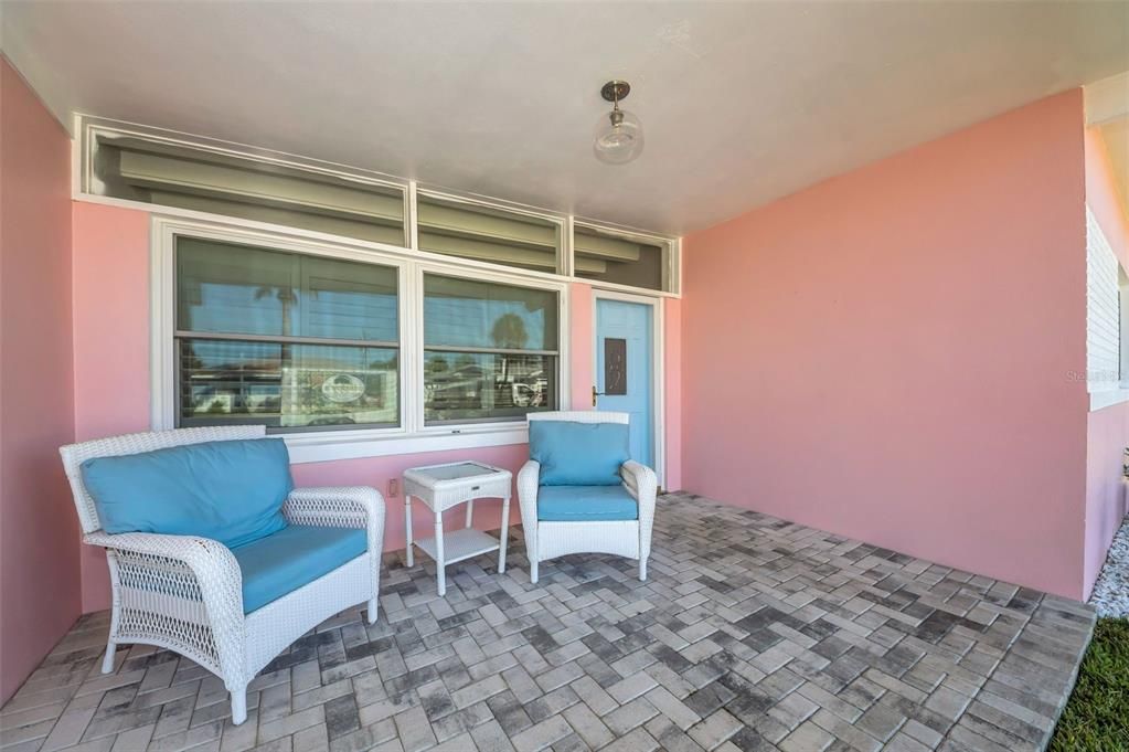 En Venta: $499,000 (2 camas, 2 baños, 1206 Pies cuadrados)