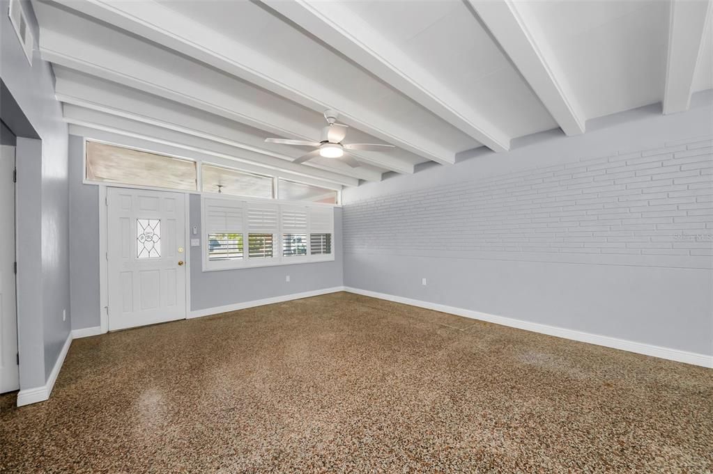 En Venta: $499,000 (2 camas, 2 baños, 1206 Pies cuadrados)