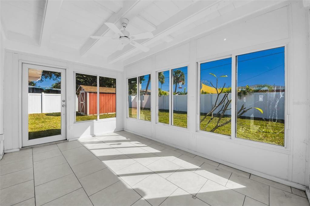 En Venta: $499,000 (2 camas, 2 baños, 1206 Pies cuadrados)