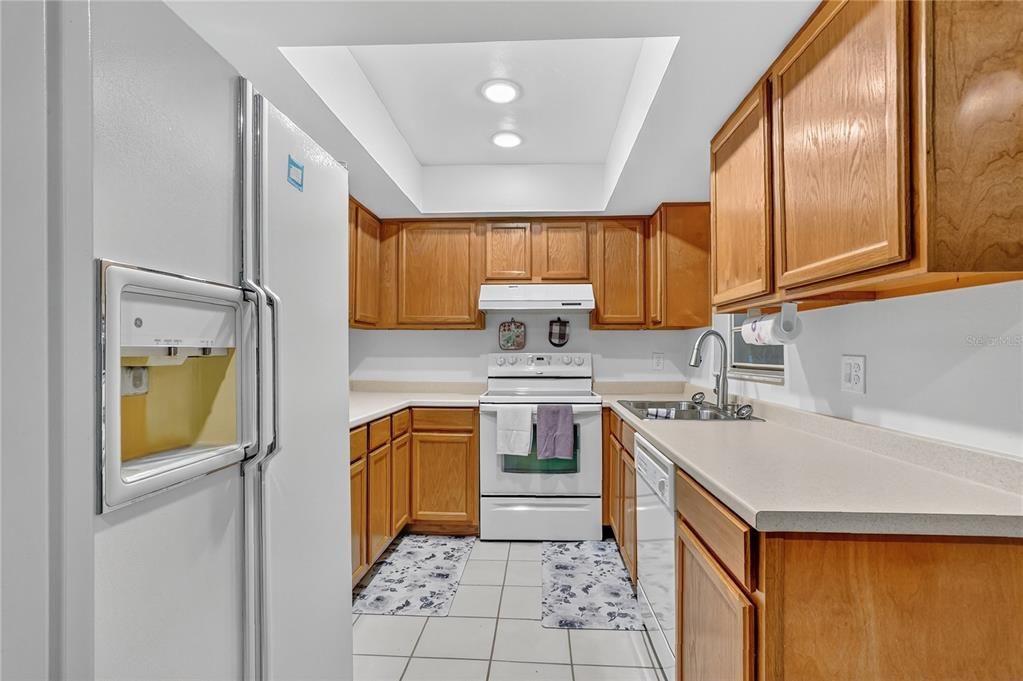 For Sale: $325,000 (3 beds, 2 baths, 1175 Square Feet)