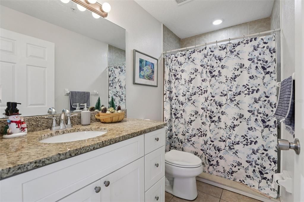 На продажу: $795,000 (6 спален, 0 ванн, 2710 Квадратных фут)