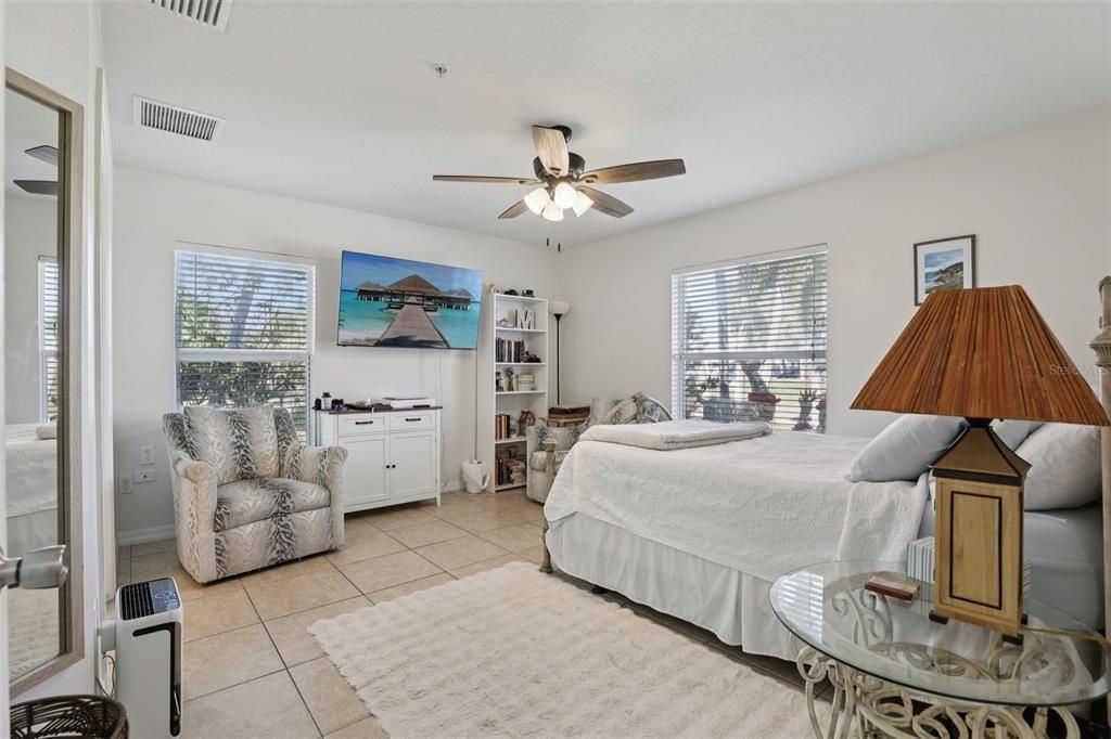 На продажу: $795,000 (6 спален, 0 ванн, 2710 Квадратных фут)