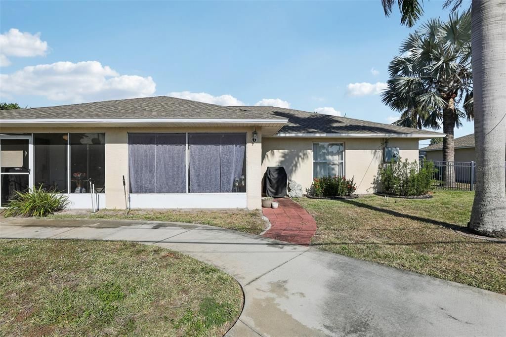 На продажу: $795,000 (6 спален, 0 ванн, 2710 Квадратных фут)